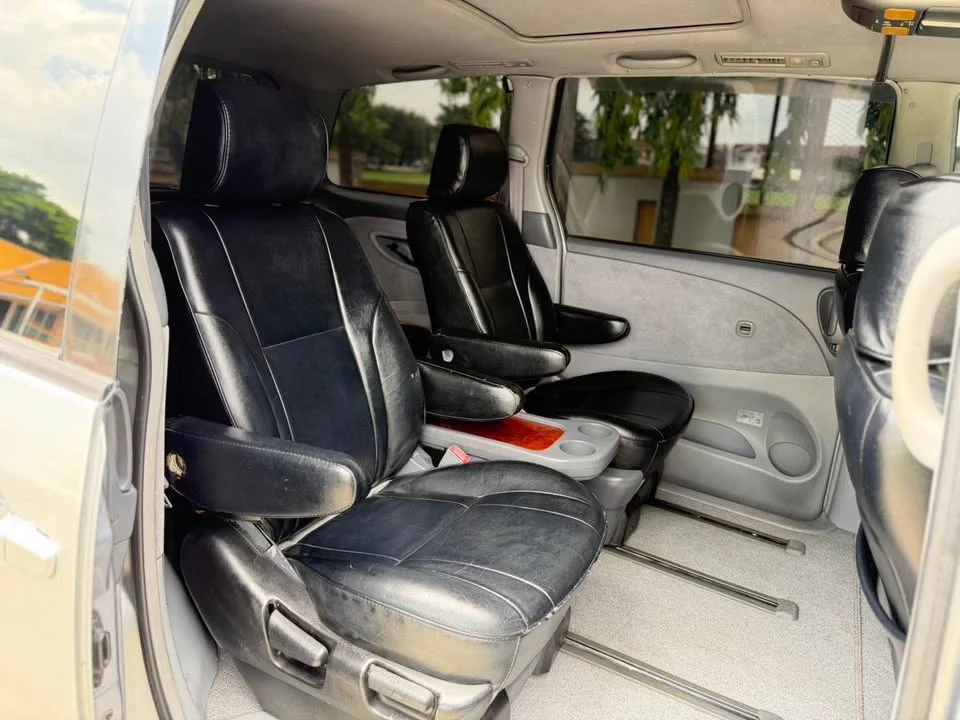 2001 Toyota Estima II 3