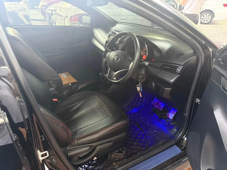 2015 Toyota Yaris III 3
