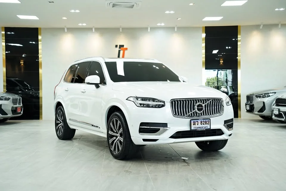2022 Volvo XC90 II 2