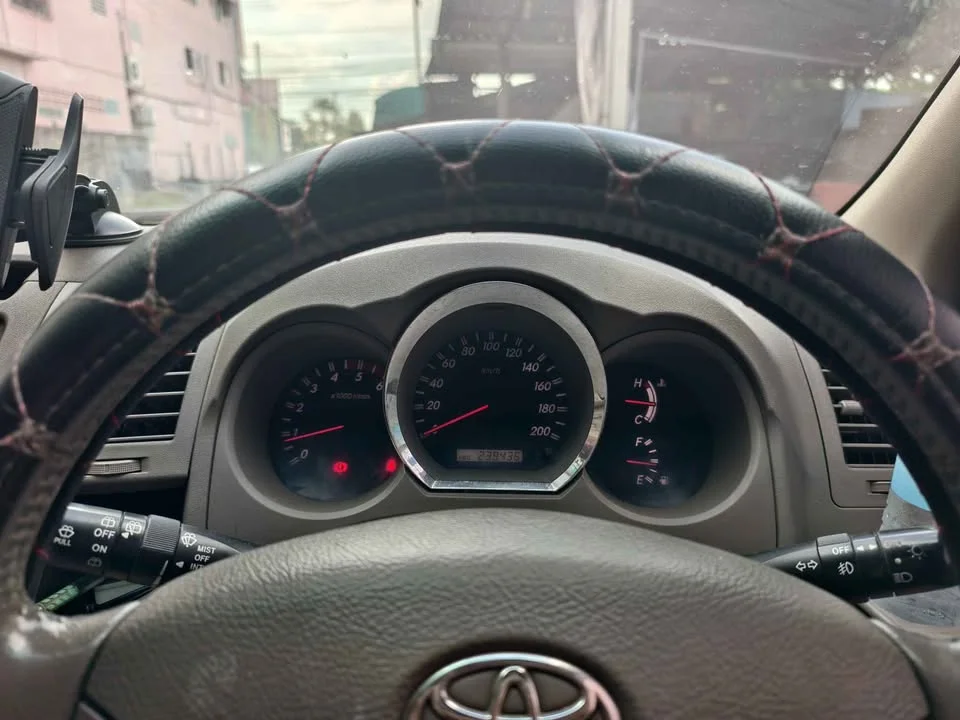 2008 Toyota Fortuner I 2