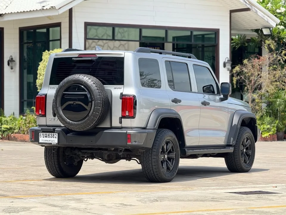 2023 GWM Tank 300 2