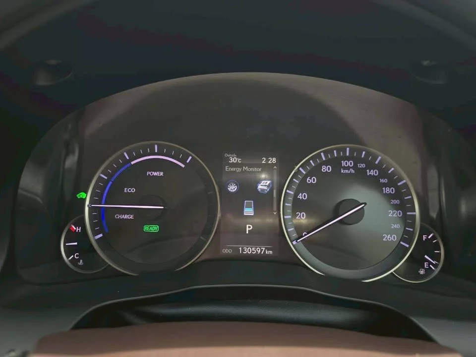 2015 Lexus ES VI 3
