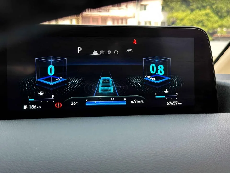 2021 Hyundai Staria US4 3