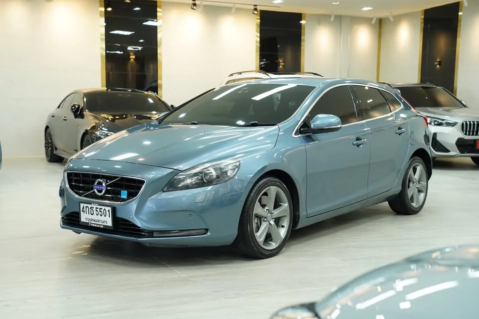 2015 Volvo V40 II 3