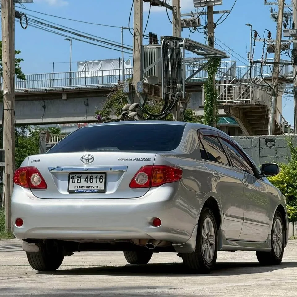 2008 Toyota Corolla Altis X (E140) 3