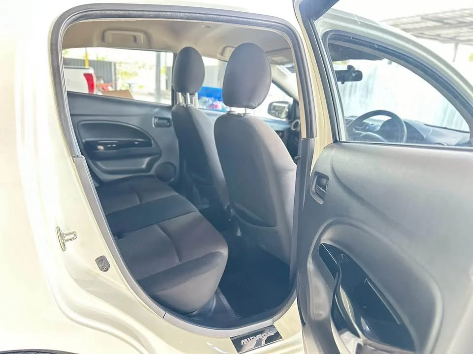 2018 Mitsubishi Mirage VI 3