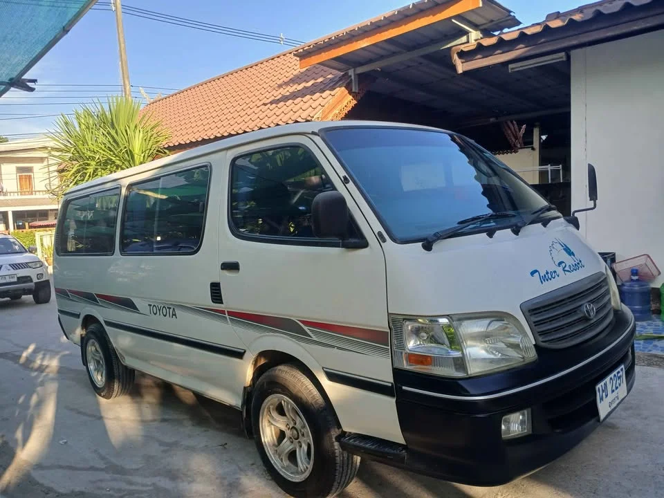2003 Toyota Commuter IV (H100) 3