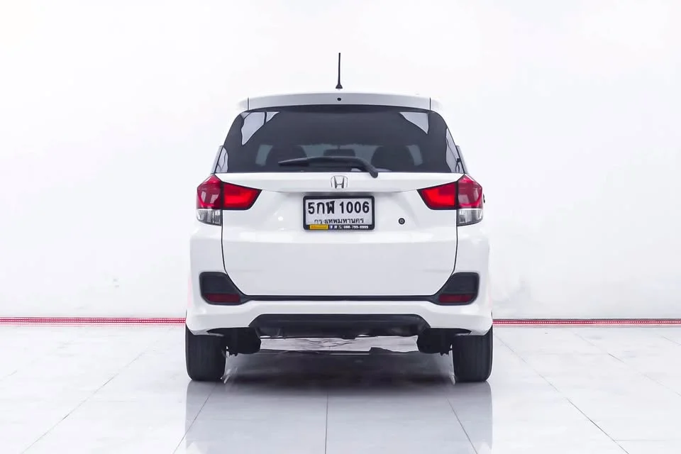 2015 Honda Mobilio II 3