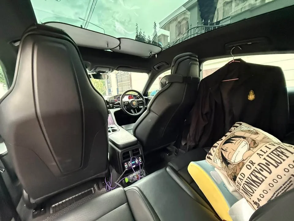 2024 Porsche Taycan 9J1 2