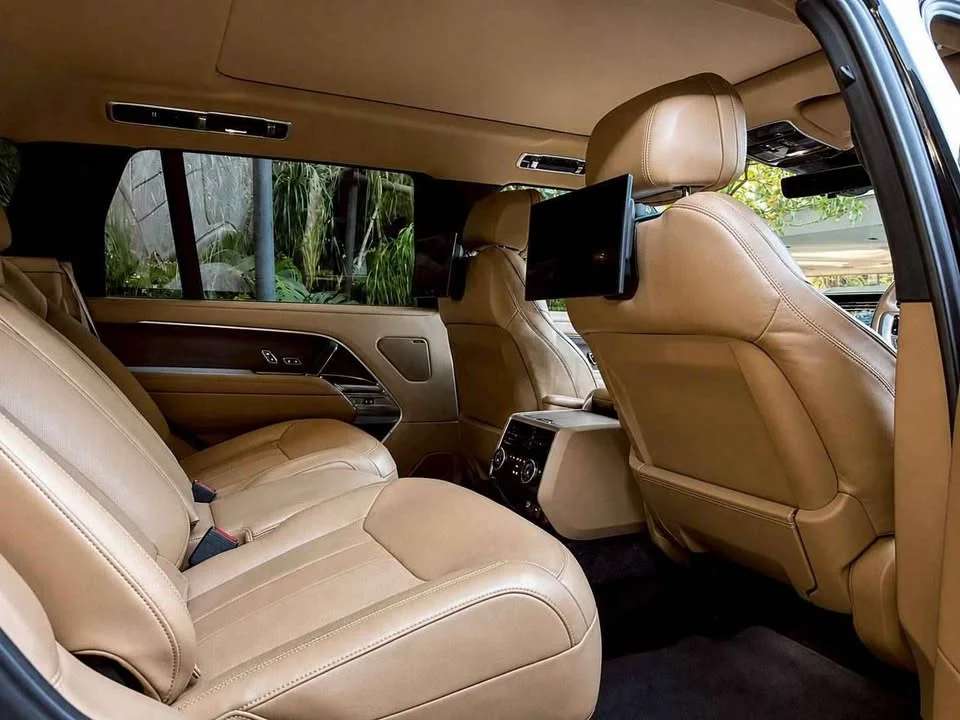 2023 Land Rover Range Rover V 3