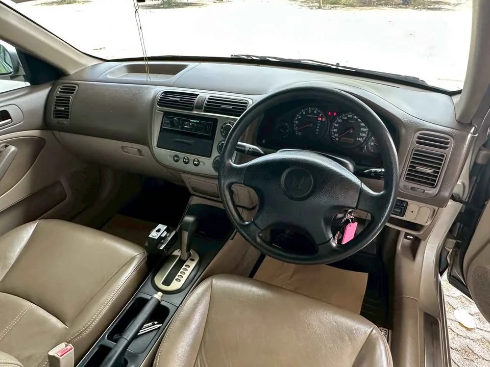 2001 Honda Civic VII 3