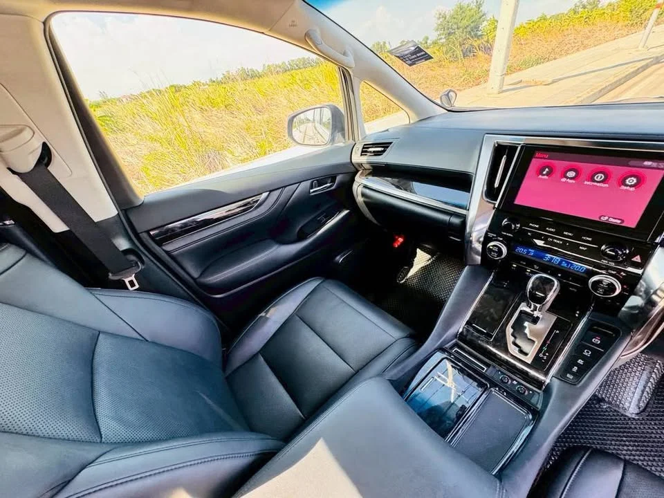 2022 Toyota Alphard, Vellfire III (AH30) 3