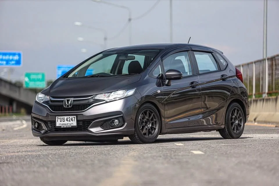 2020 Honda Jazz III 2