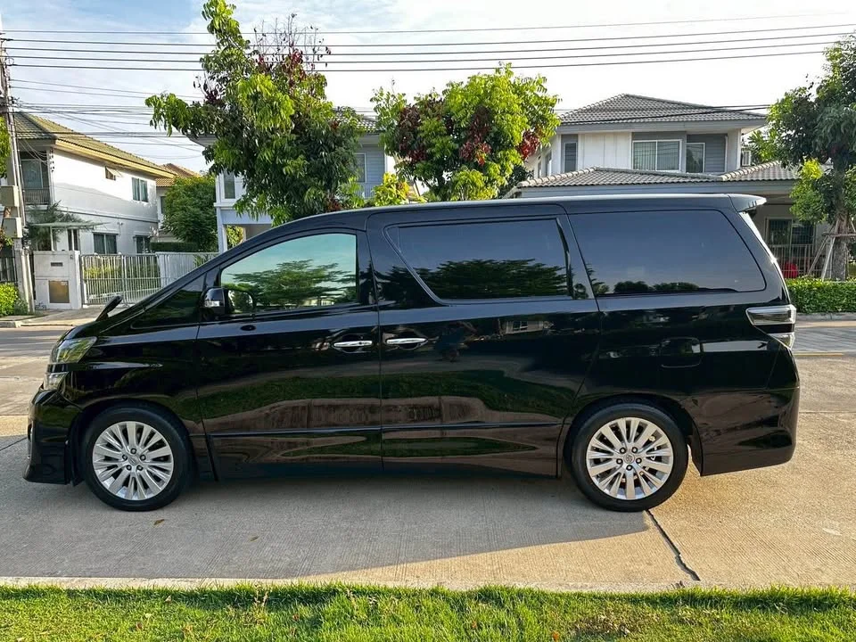 2013 Toyota Alphard, Vellfire II (AH20) 2