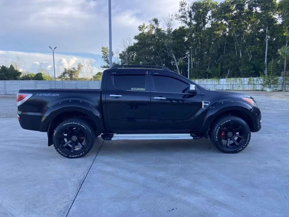 2012 Mazda BT-Series II 2