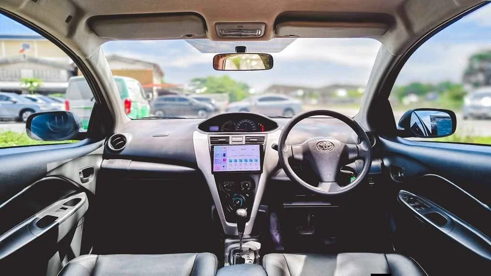 2010 Toyota Vios II 2