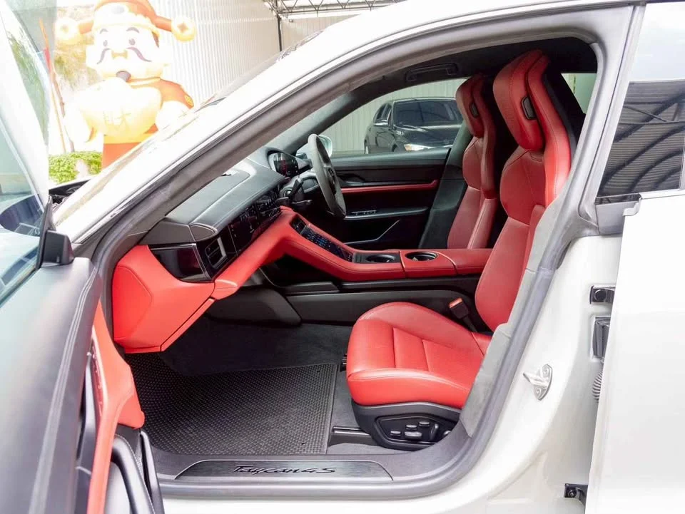 2022 Porsche Taycan 9J1 3