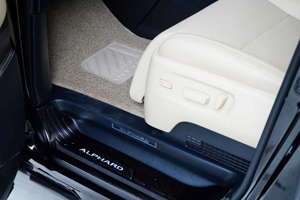 2022 Toyota Alphard, Vellfire III (AH30) 3