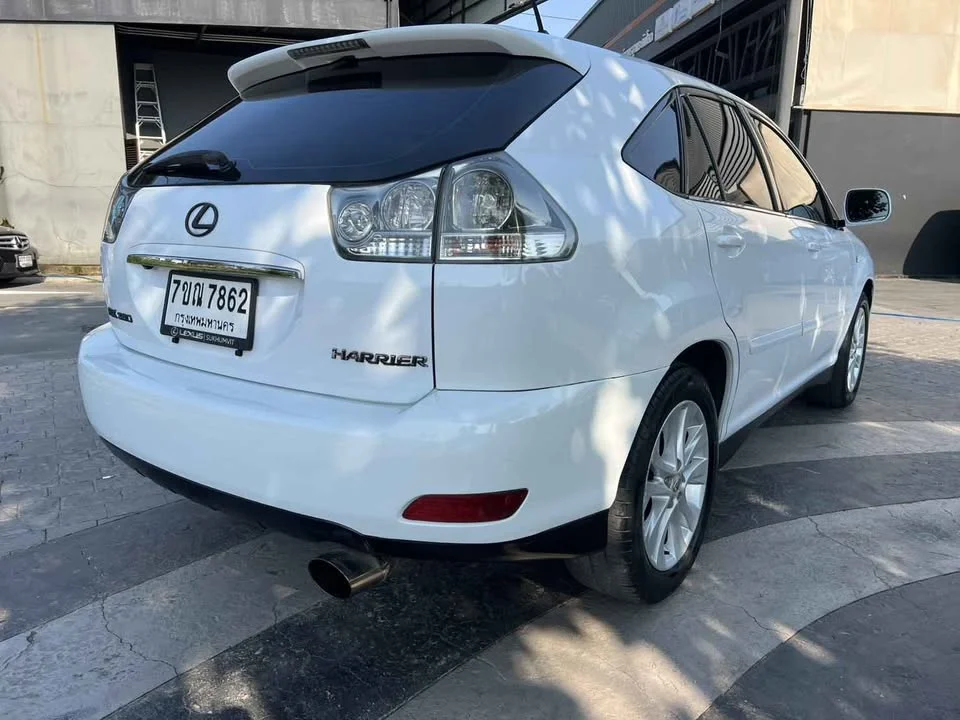 2006 Toyota Harrier II 3