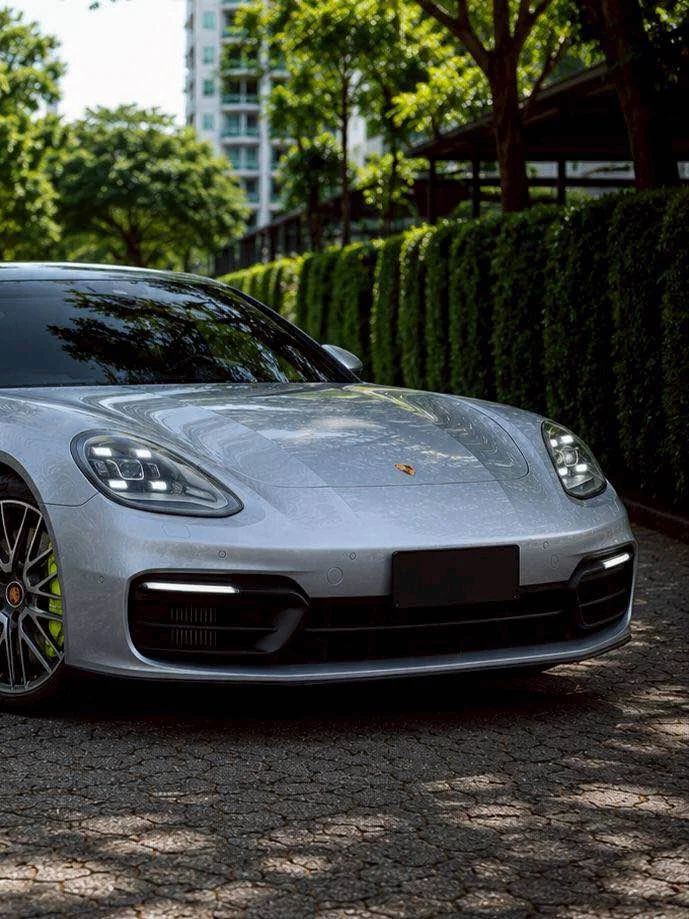 2021 Porsche Panamera II 3