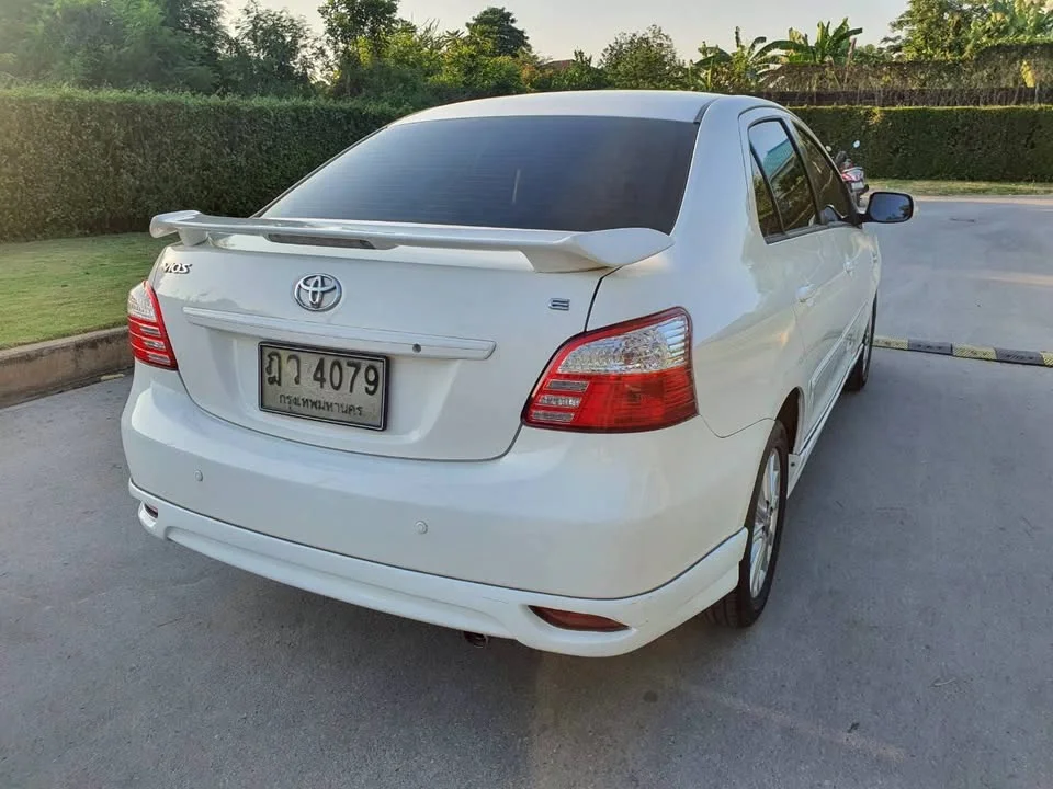2010 Toyota Vios II 3