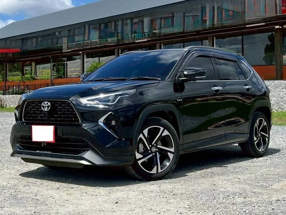 2023 Toyota Yaris Cross AC200 3
