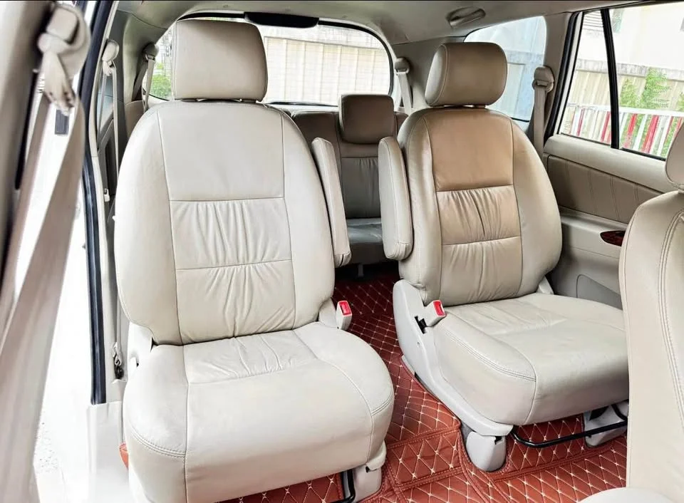 2012 Toyota Innova I 3