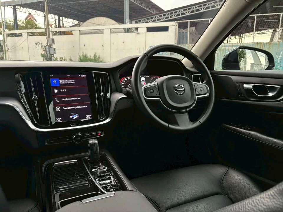 2020 Volvo V60 II 3