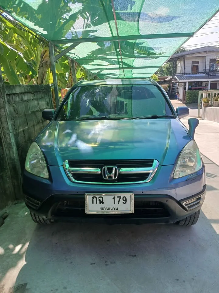 2002 Honda CR-V II 3