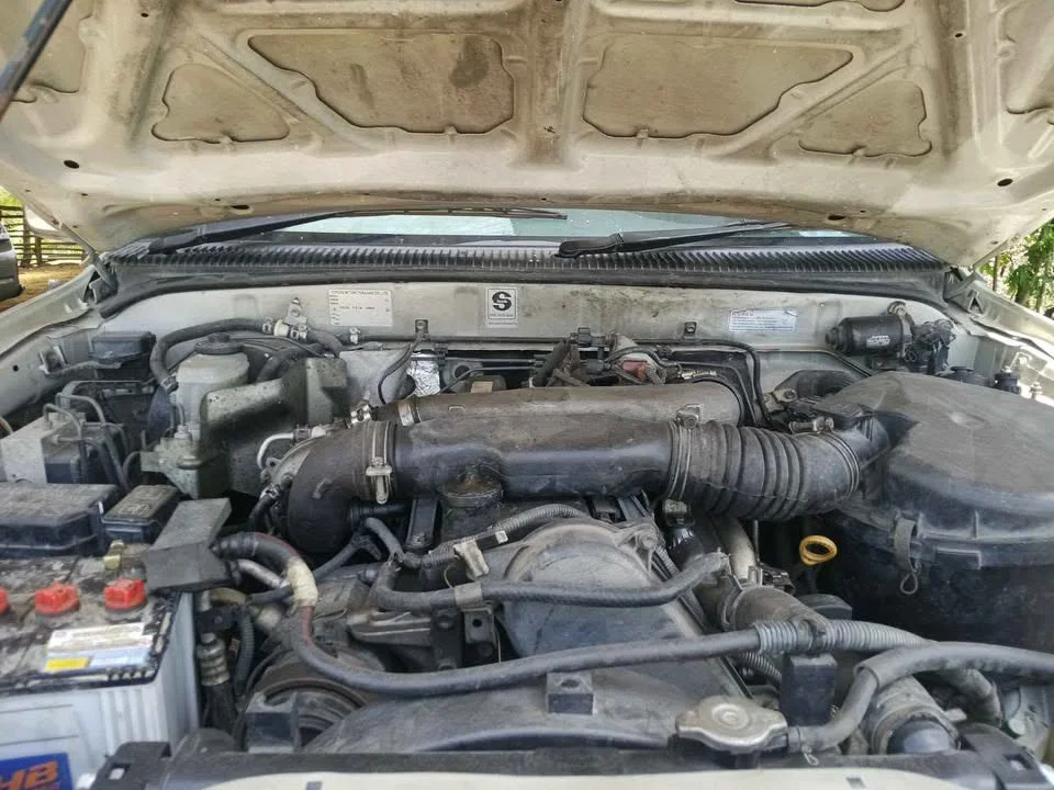 2003 Toyota Hilux Tiger VI 2