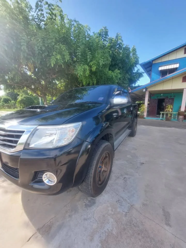 2012 Toyota Hilux VII 2