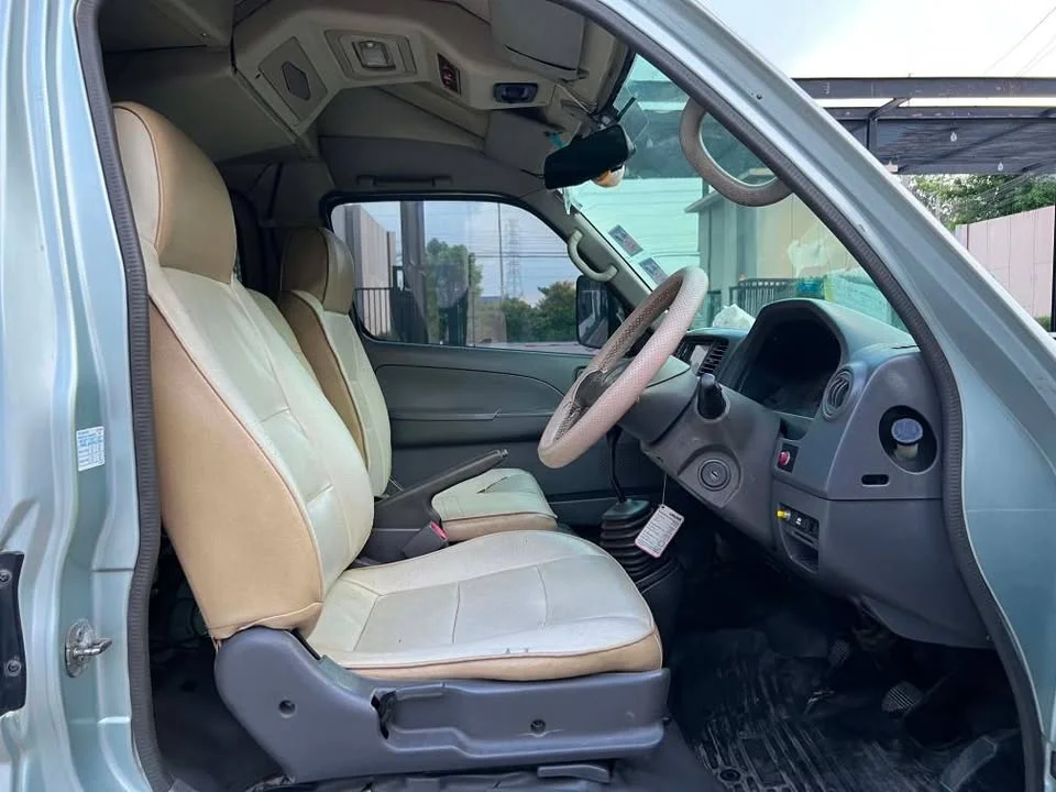 2014 Nissan Urvan V (E25) 3