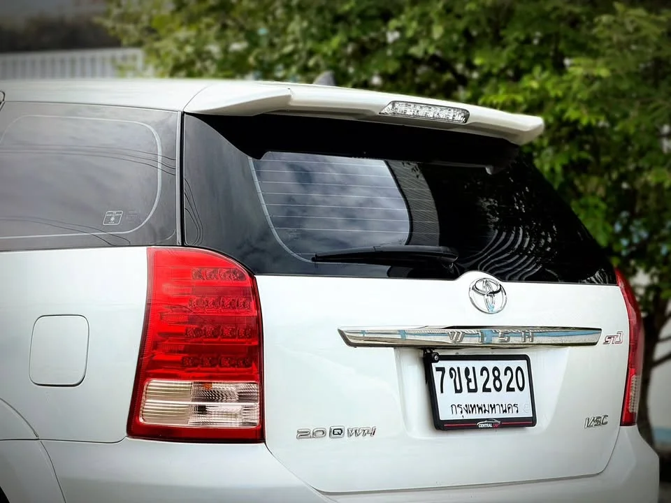 2009 Toyota Wish I 2