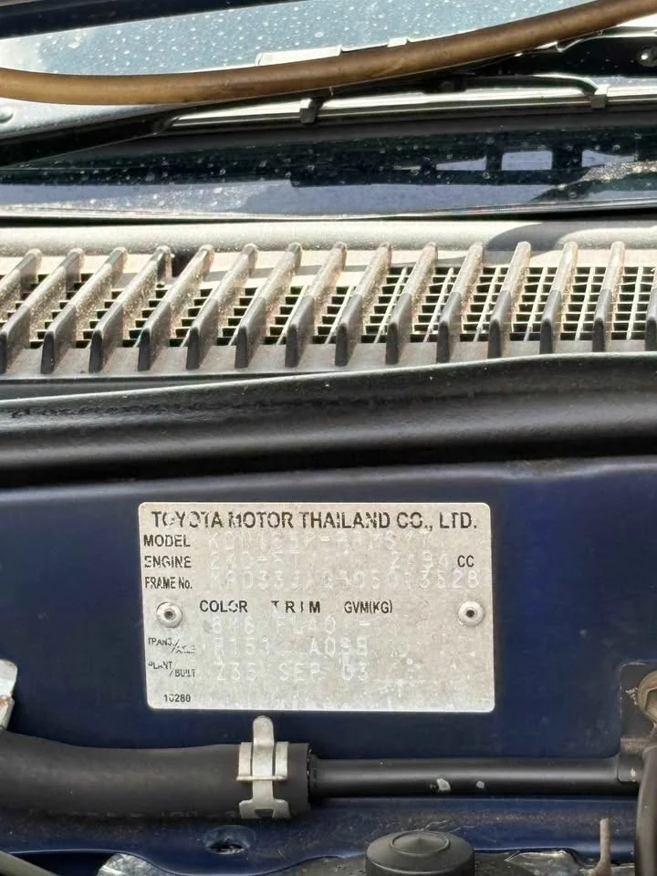 2003 Toyota Hilux Tiger VI 3