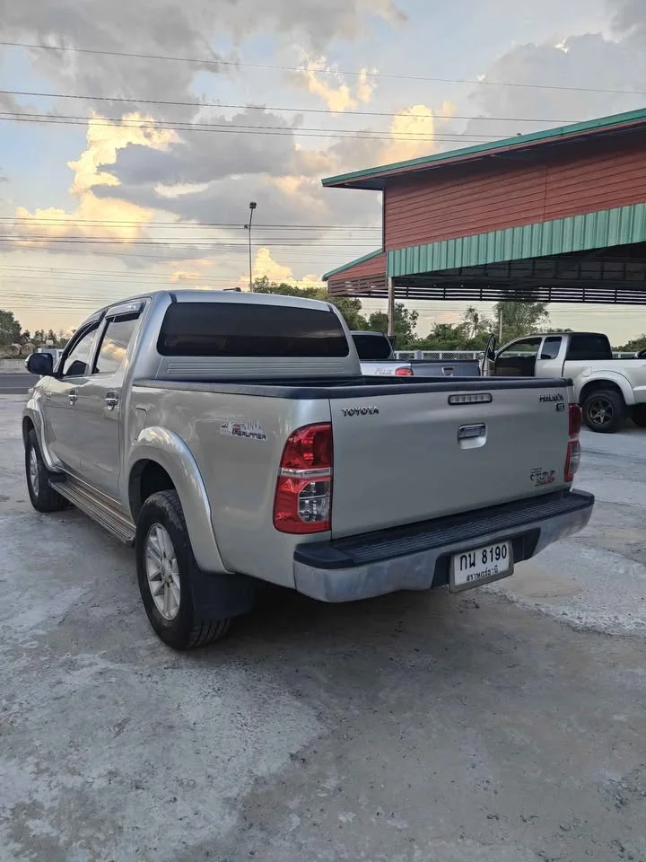 2012 Toyota Hilux VII 3