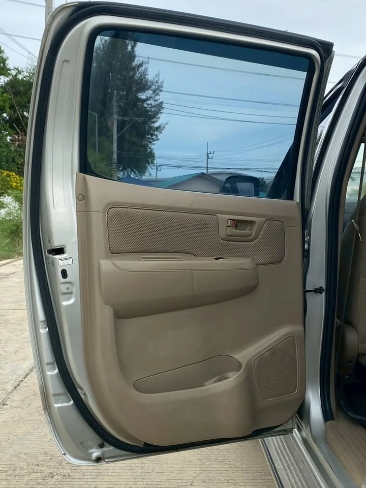 2010 Toyota Hilux VII 3