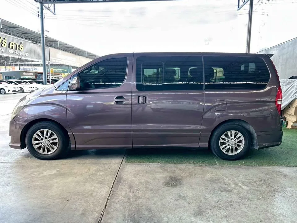 2015 Hyundai H-1 II 3