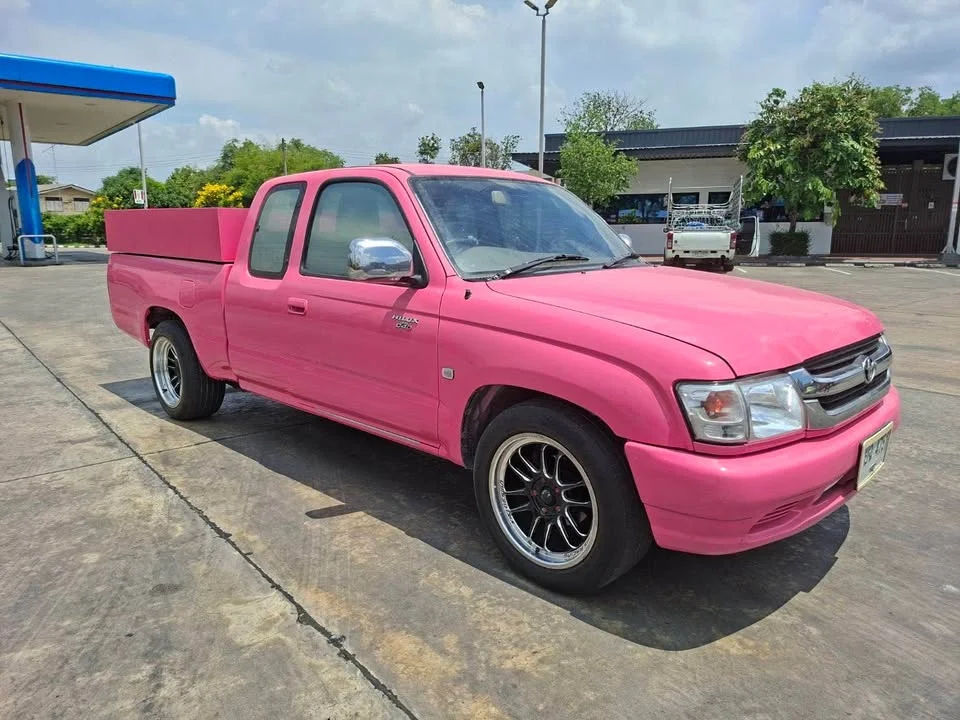 2004 Toyota Hilux Tiger VI 3