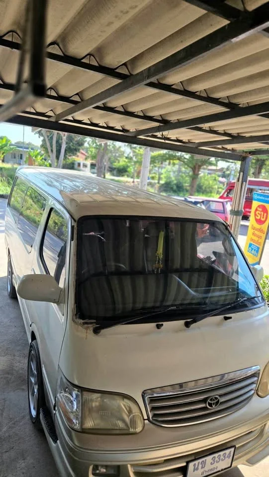 2004 Toyota Commuter IV (H100) 3