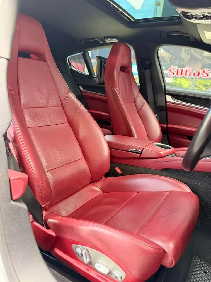 2015 Porsche Panamera I 2