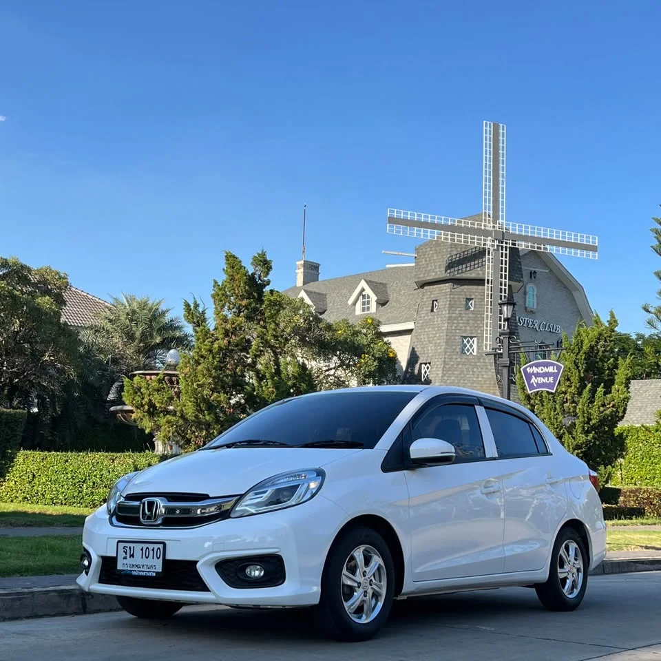2016 Honda Brio Amaze I 3