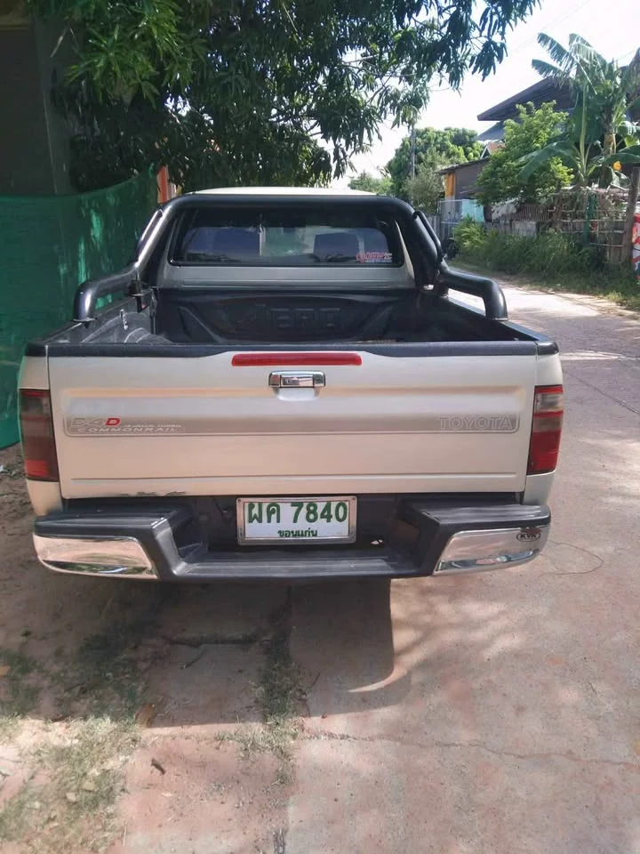 2002 Toyota Hilux Tiger VI 2