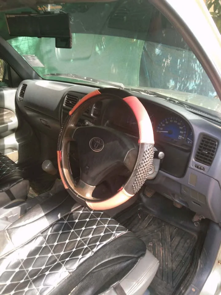 2002 Toyota Hilux Tiger VI 3