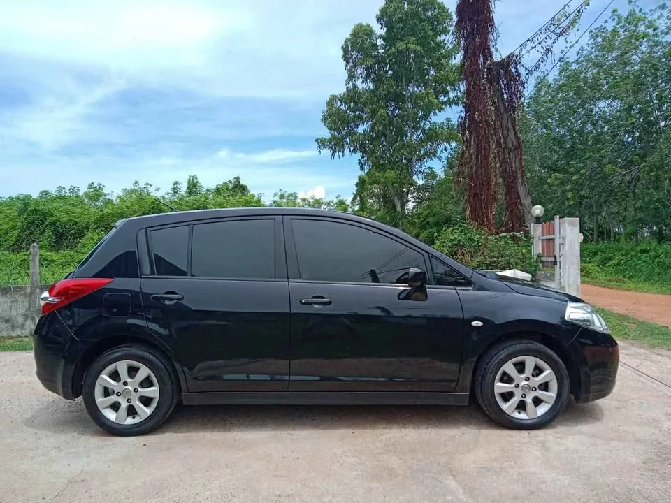 2011 Nissan Tiida I (C11) 2