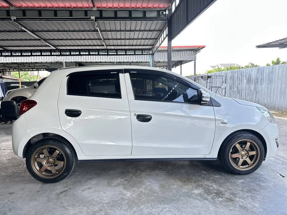 2018 Mitsubishi Mirage VI 3