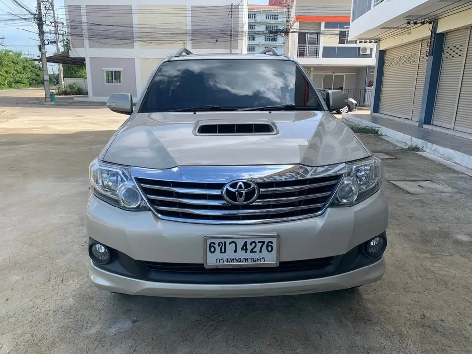 2013 Toyota Fortuner I 2