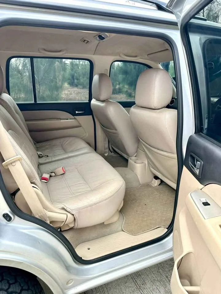 2007 Ford Everest I 2