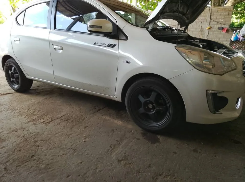 2016 Mitsubishi Attrage VI 3