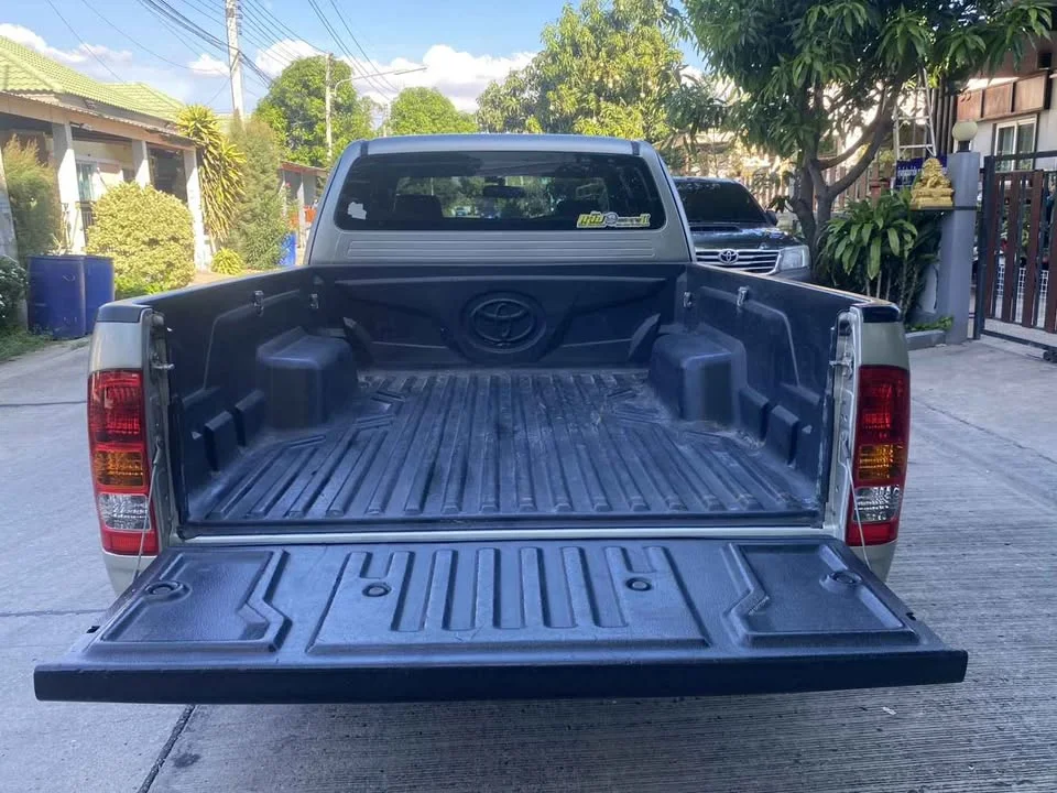 2011 Toyota Hilux VII 3