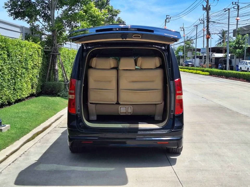 2013 Hyundai H-1 II 2
